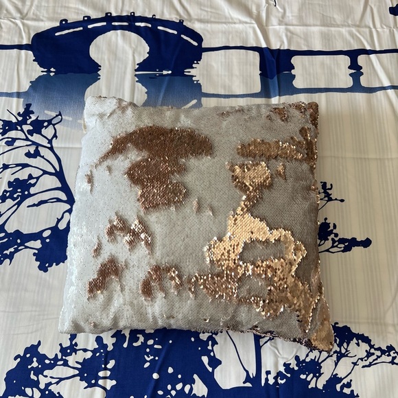 Reversible Sequin Pillow - Picture 10 of 12